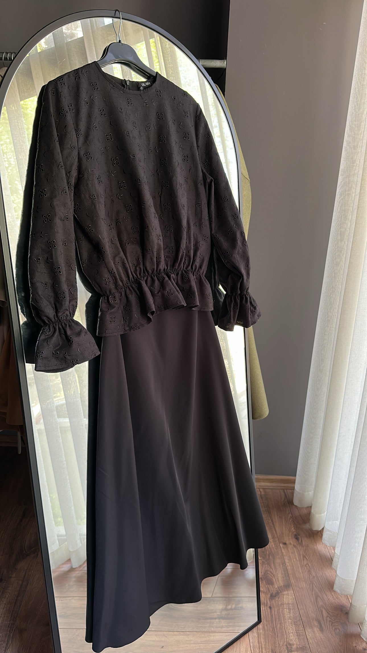 Siyah Keten Fisto Crop Bluz