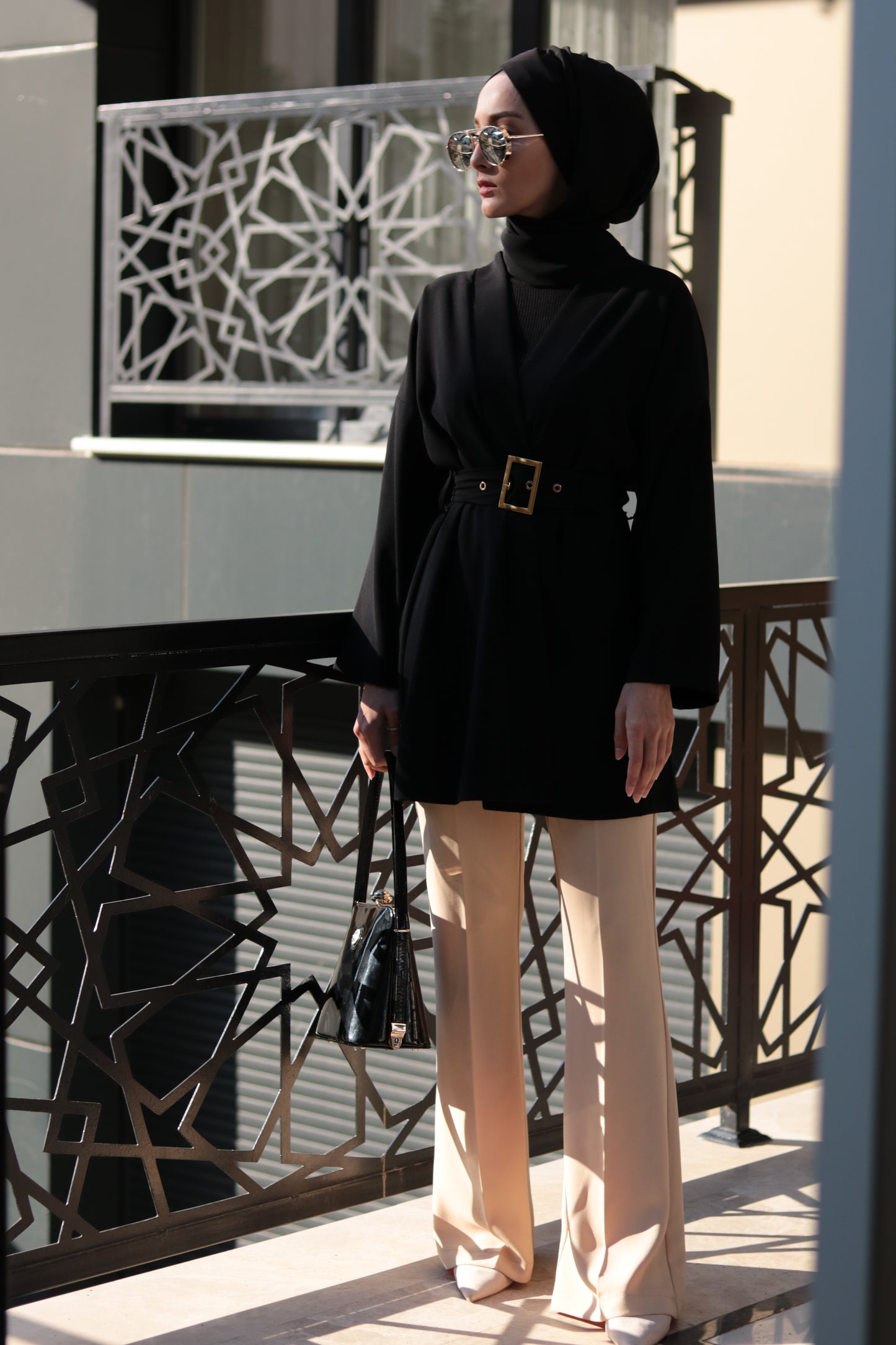 Gold Kemerli Kimono Siyah